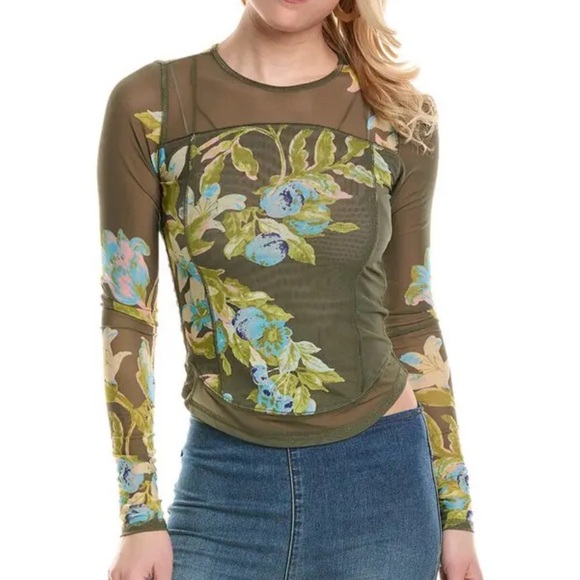 Free People Tops - Free People Betty’s Garden Long Sleeves Stretch Top in Green Sz M Blue Flowers